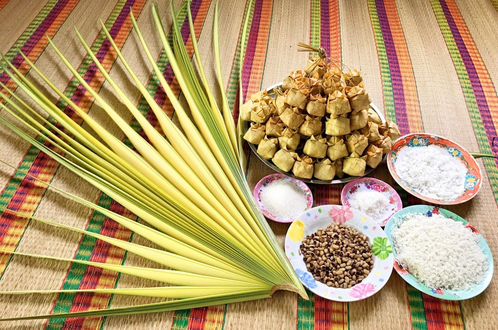 Món bánh đặc trưng của đồng bào dân tộc thiểu số Khmer
